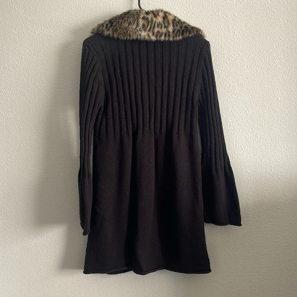 Style & Co Leopard Faux Fur Collar Flare Cuff Black Knit Long Cardigan Size M - Picture 3 of 5
